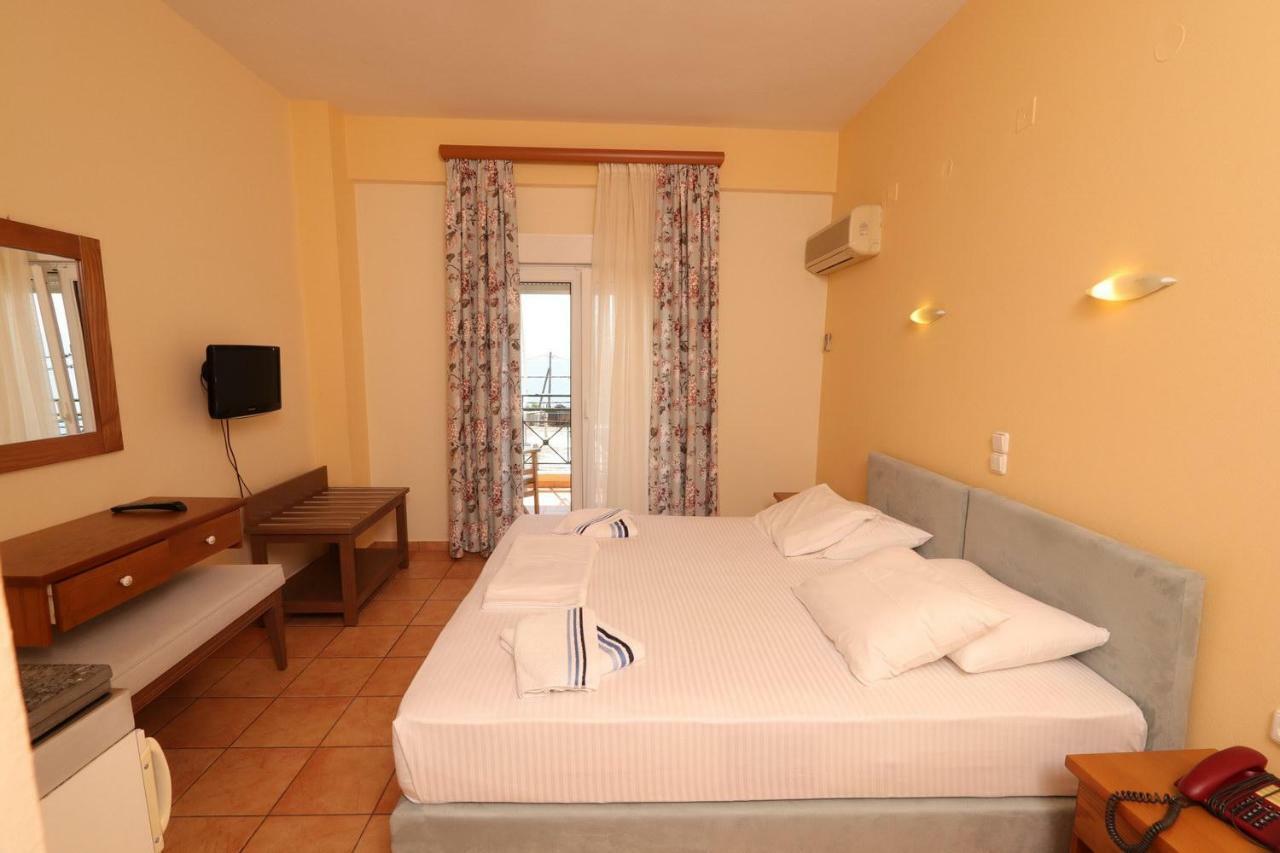 G. Kiapekou Aparthotel Λουτρά Αιδηψού Εξωτερικό φωτογραφία